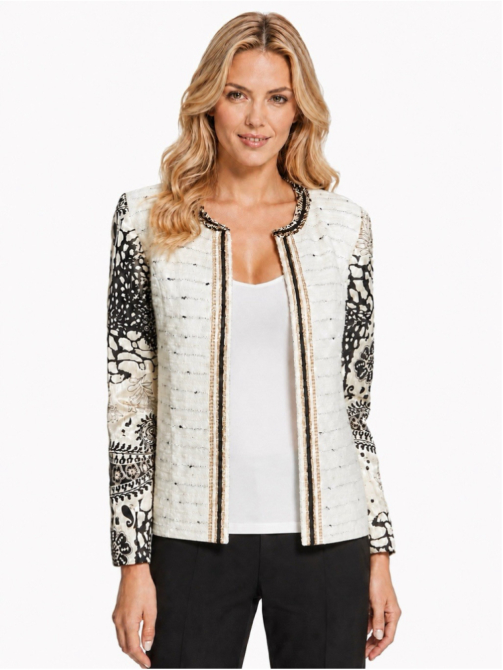 NWT Chico’s Versailles Sleeve Black Ecru Blazer Size:2 (L) Gold Chain Wool Bld